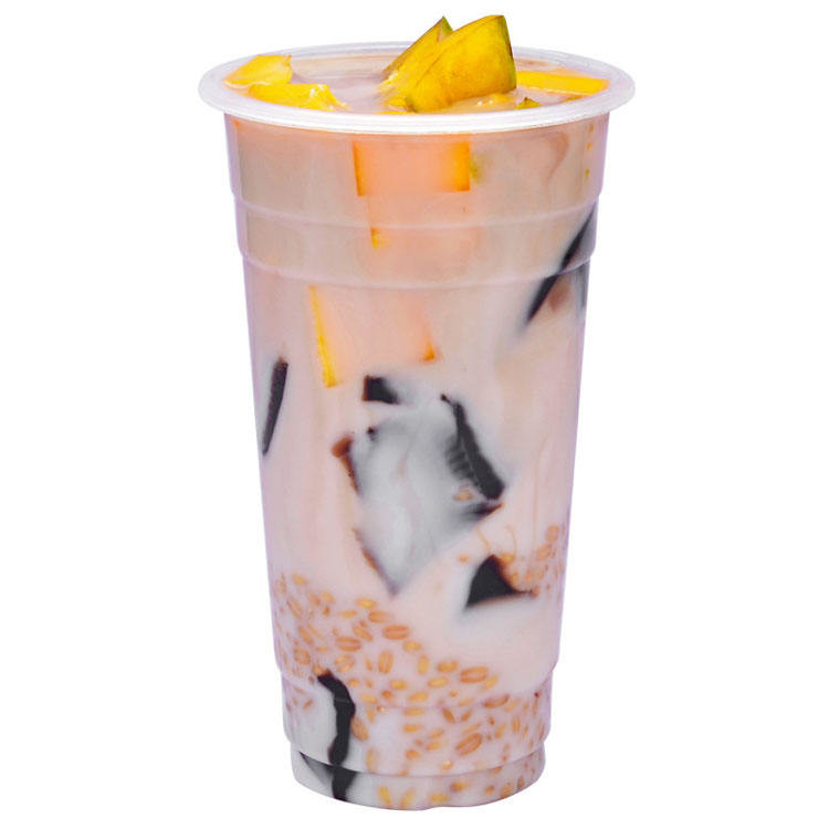 La bevanda fredda porta via la tazza di plastica eliminabile della bolla chiara per il tè del latte della frutta
