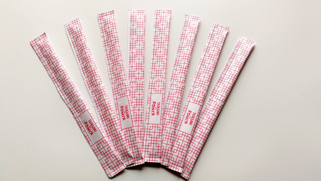 Bastoncini di bambù eliminabili in serie imballati con carte su misura