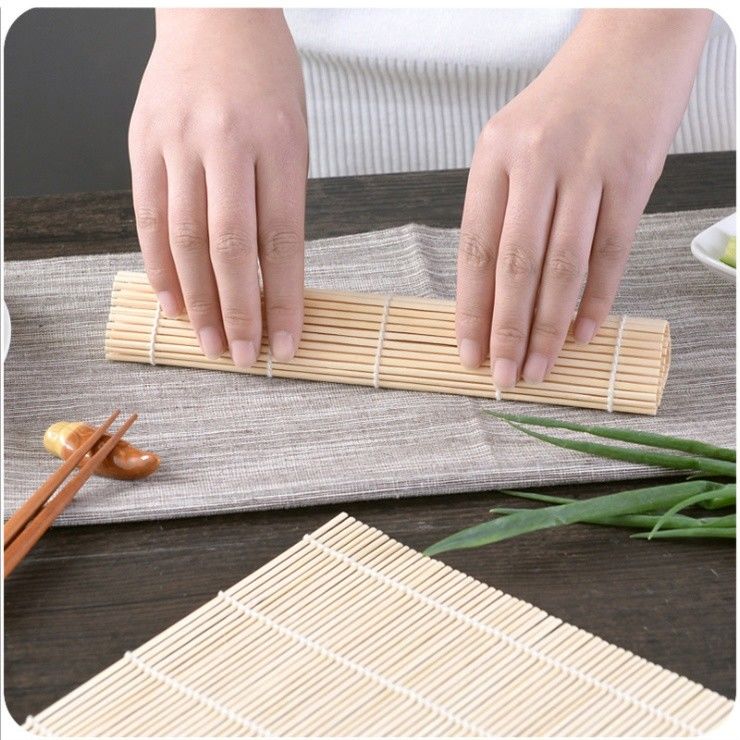Stuoia di rotolamento di bambù dei sushi biodegradabili verdi naturali della famiglia