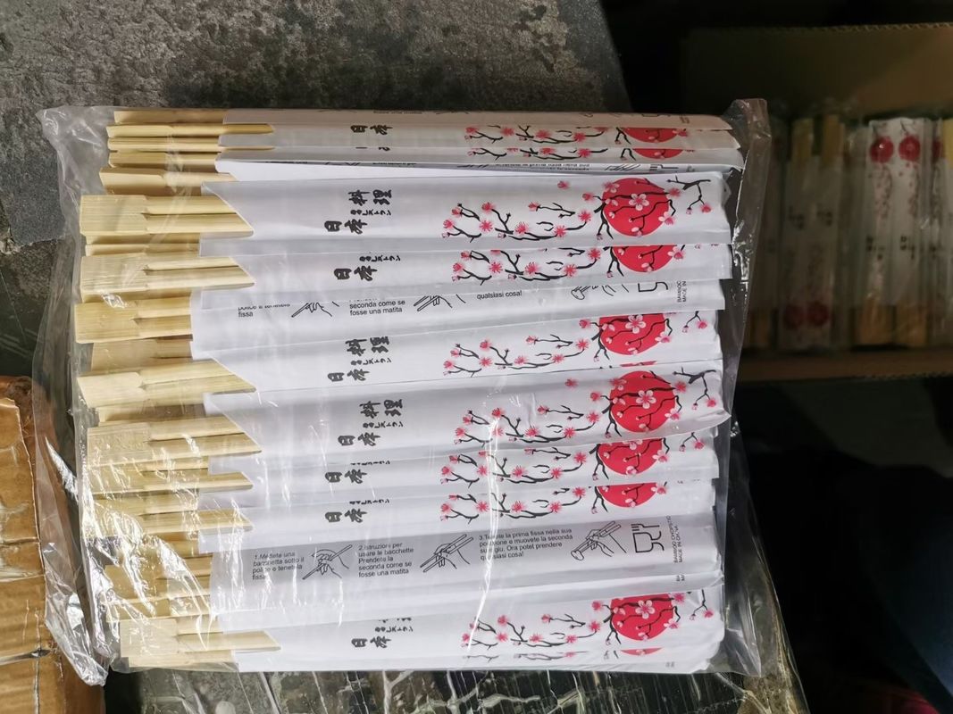 Bacchette usa e getta in bambù naturale per sushi imballate in carta con logo personalizzato